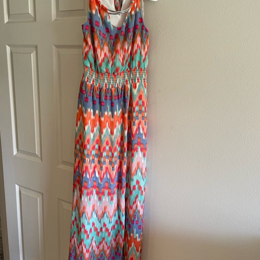 Floor length, small summer style dress